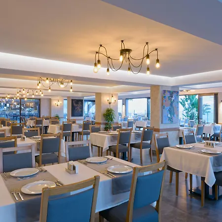 Floria 酒店 阿拉尼亚