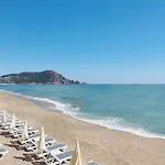 Ξενοδοχείο Floria Αλάνια