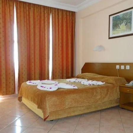 Floria Hotell 4*